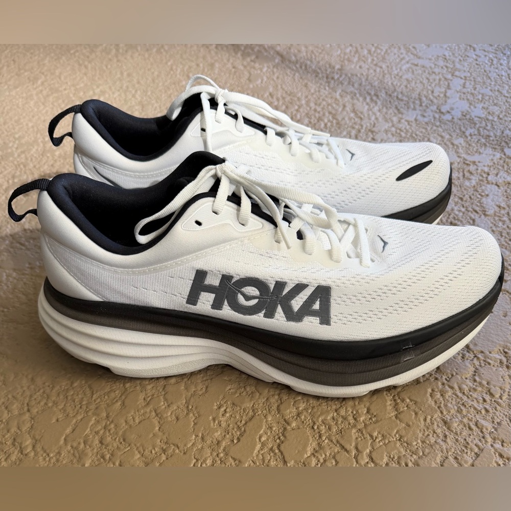 Hoka One Bondi 8 Men's Running Shoes 11D
Excellent Condition White/Black